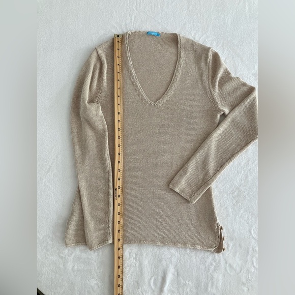 J.McLaughlin Size S Women's Natural Callum Sweater with Wooden Buttons Detail - Picture 11 of 14